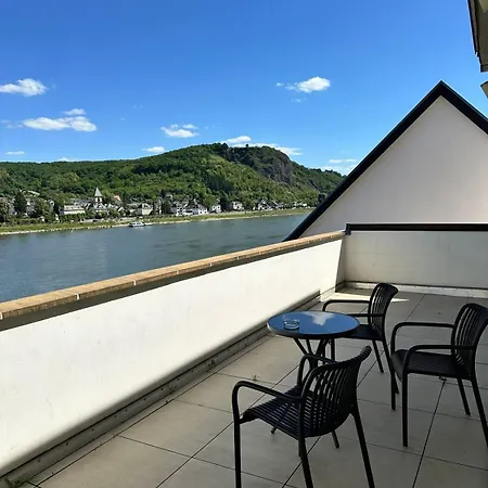 Modern Wohnen Mit Rheinpanorama * Remagen